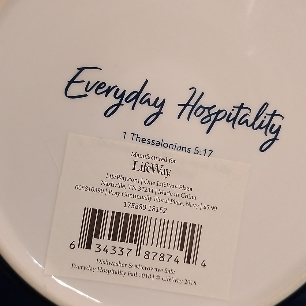 Everyday Hospitality plate - Picture 4 of 4
